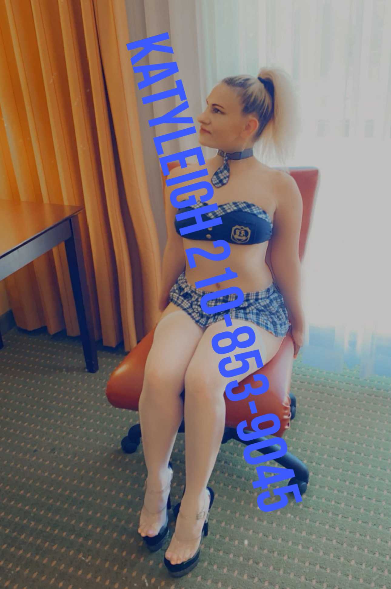 Fort Worth, Female Escorts - 210-853-9045