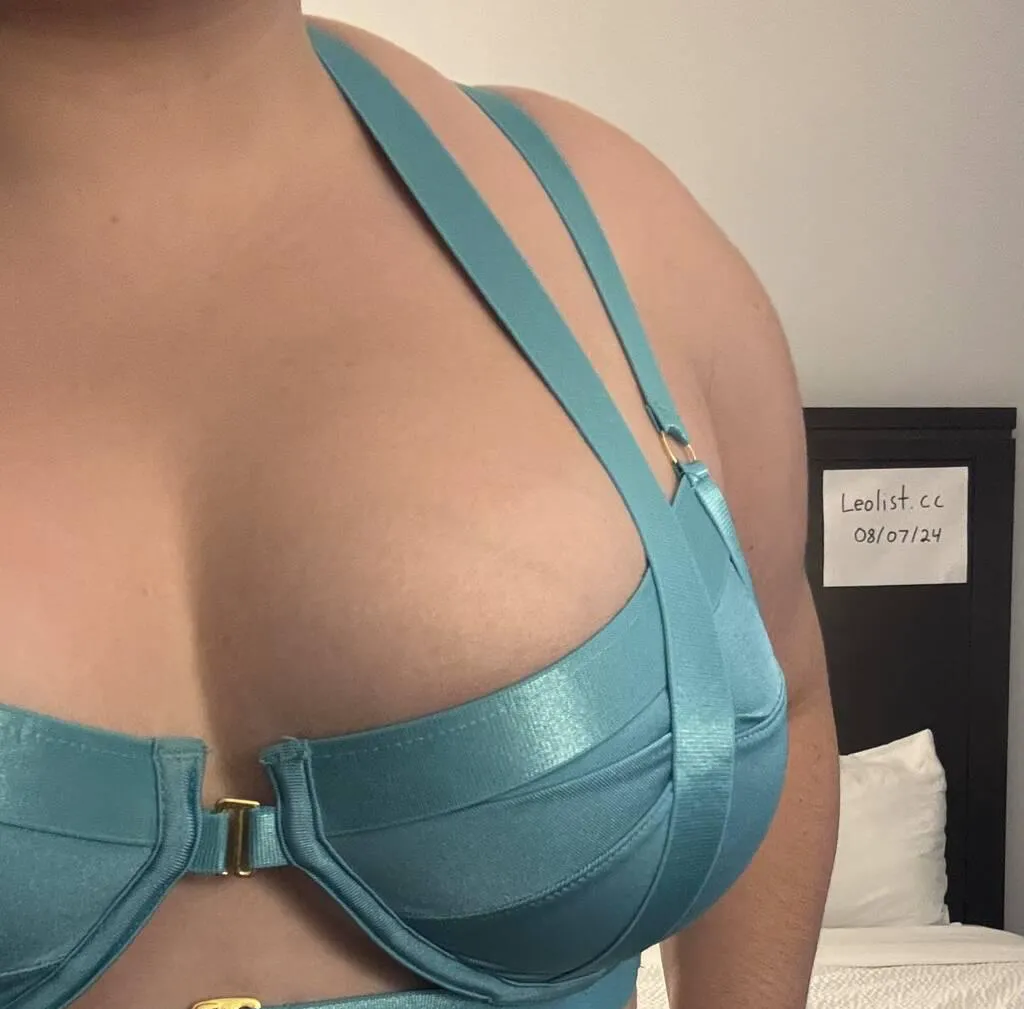 Sarnia, Female Escorts - 289-929-7469