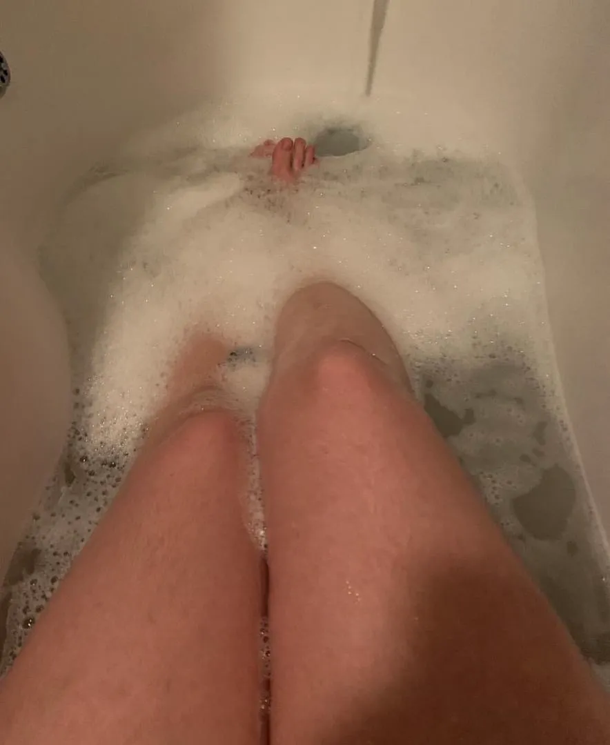 Asylum hill, Hartford, Female Escorts - 475-219-0935