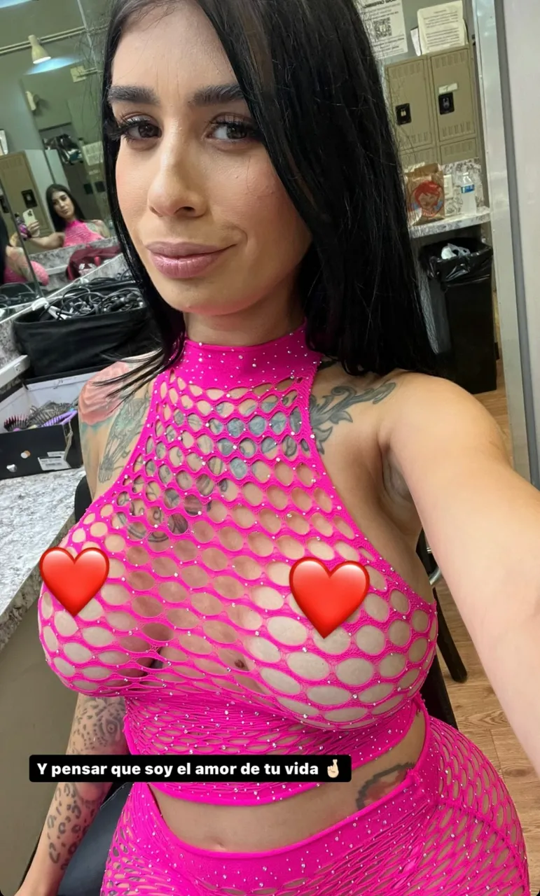 Indianapolis, Female Escorts - --