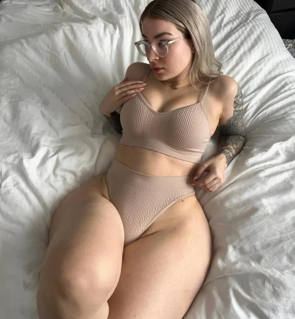 New Haven, Female Escorts - 423-284-9668